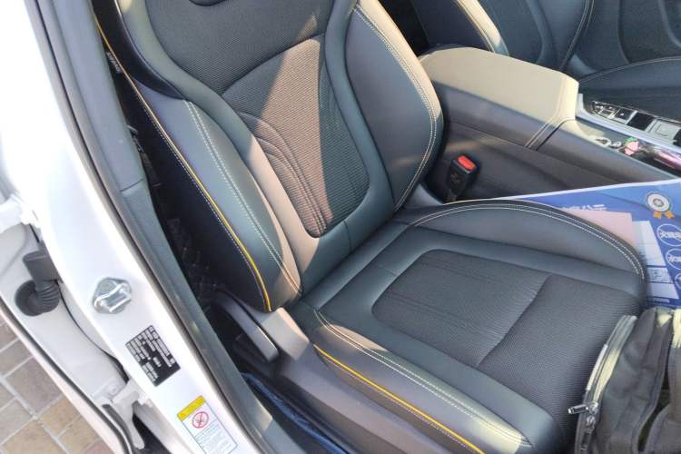 Used Bestune B70S 2022 1.5T Smart Trend Leader Right Front Seat