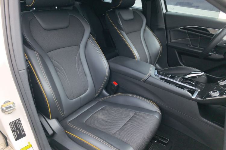 Used Bestune B70S 2022 2.0T Smart Trend Leader Right Front Seat