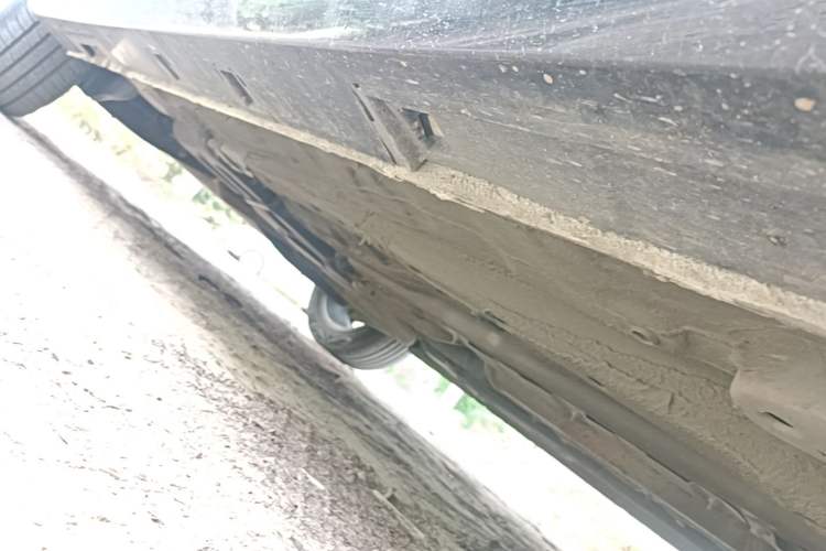 Used Bestune B70S 2022 1.5T Smart Trend Leader Right Side Sill