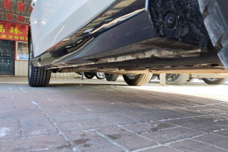 Used Bestune B70S 2022 1.5T Smart Trend Leader Right Side Sill