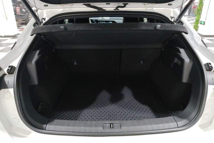 Used Bestune B70S 2022 1.5T Smart Trend Leader Trunk