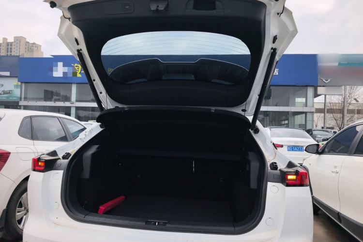 Used Bestune B70S 2022 2.0T Smart Trend Leader Trunk