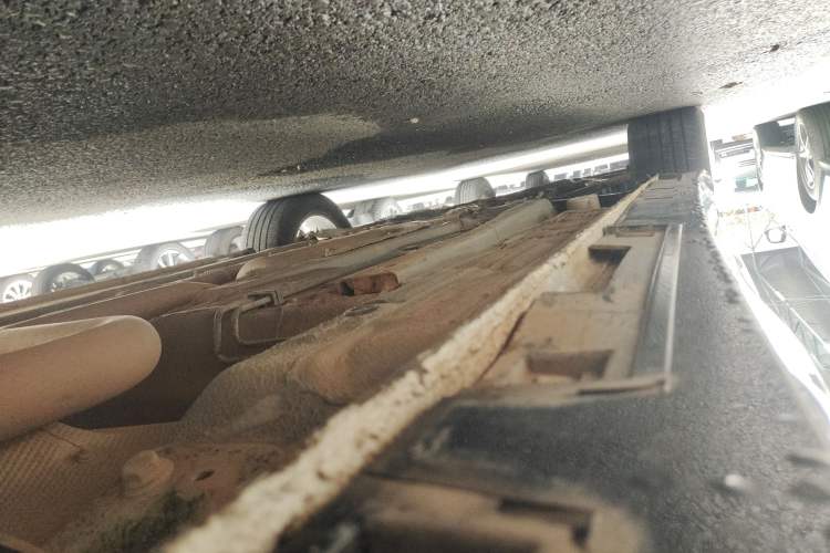 Used Bestune B70S 2023 1.5T All-Around Defender Left Side Sill