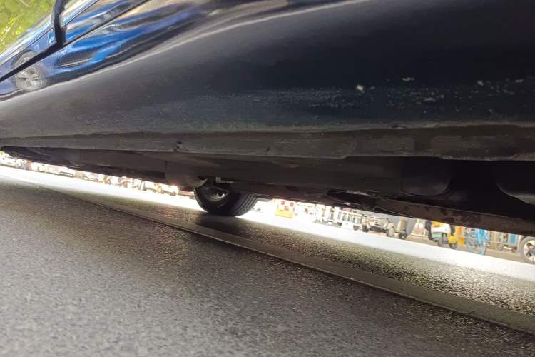 Used Bestune B90 2012 2.0L Automatic Luxury Edition Chassis Rear Left