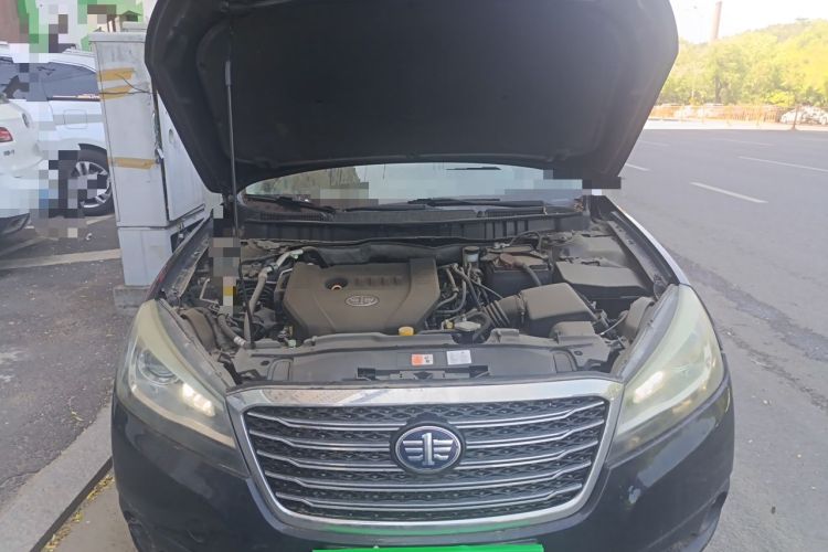 Used Bestune B90 2012 2.0L automatic comfort version Engine Bay