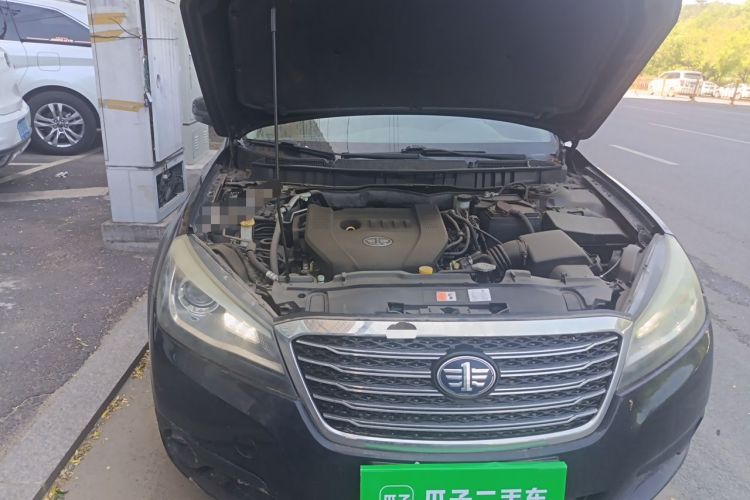 Used Bestune B90 2012 2.0L automatic comfort version Engine Bay Right