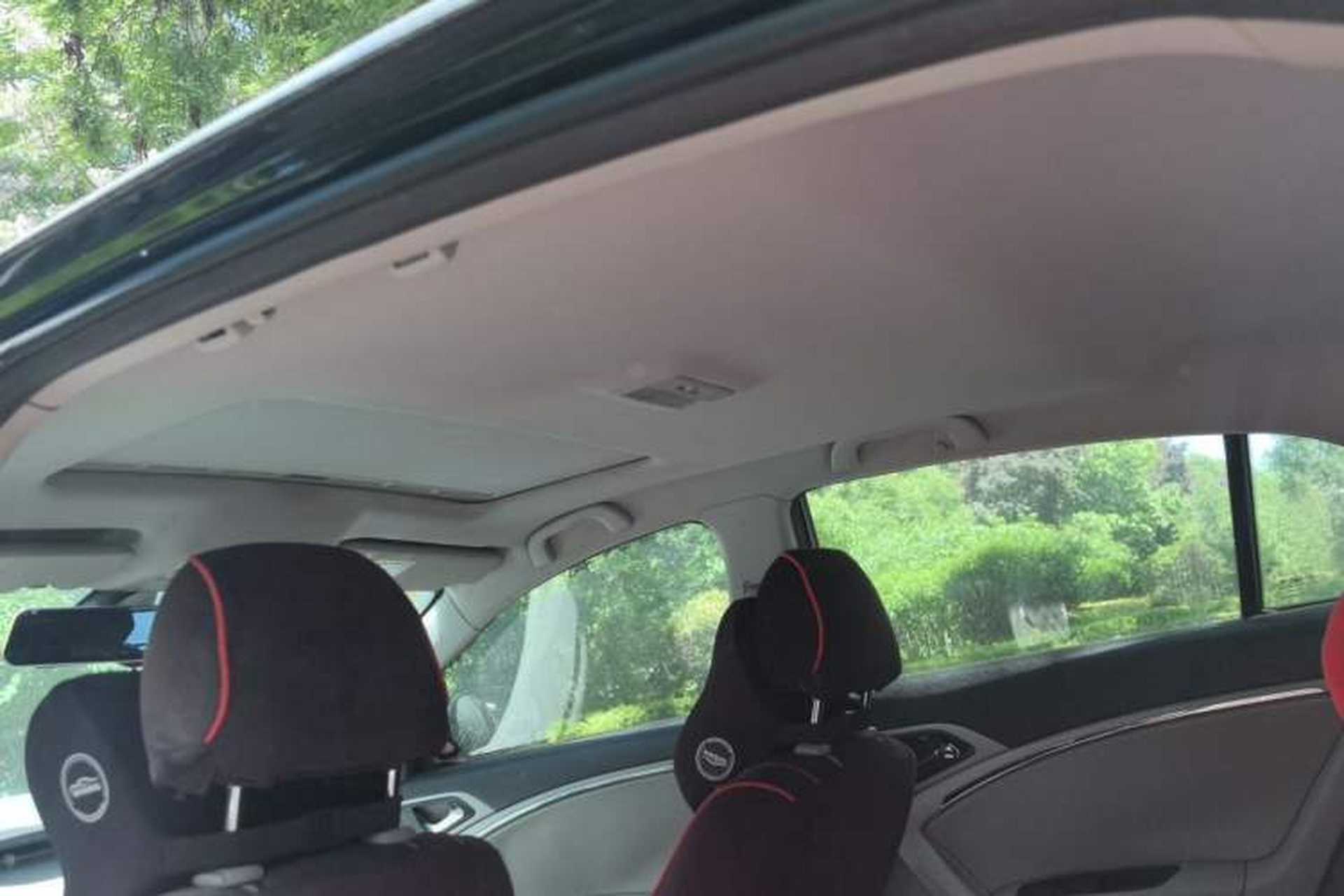 Used Bestune B90 2012 2.0L manual luxury version Headliner