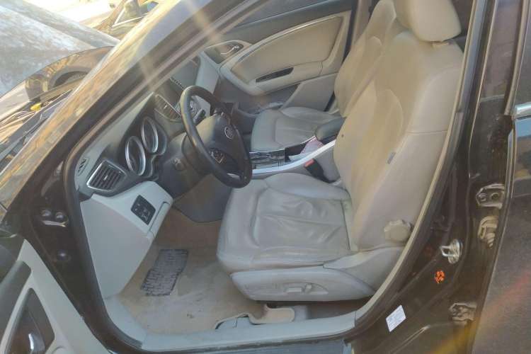 Used Bestune B90 2012 2.0L Automatic Luxury Edition Left Front Seat