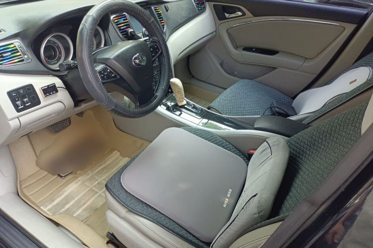 Used Bestune B90 2012 2.0L Automatic Luxury Edition Left Front Seat