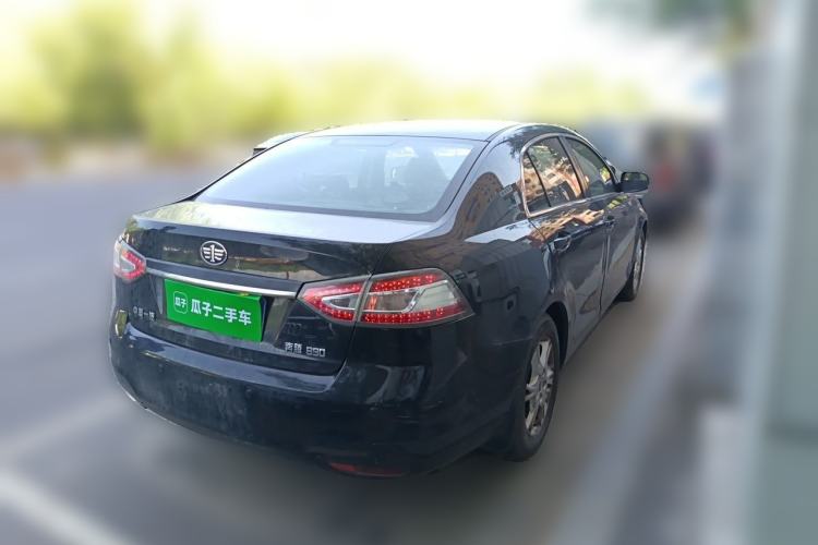 Used Bestune B90 2012 2.0L automatic comfort version Rear Right 45 Deg