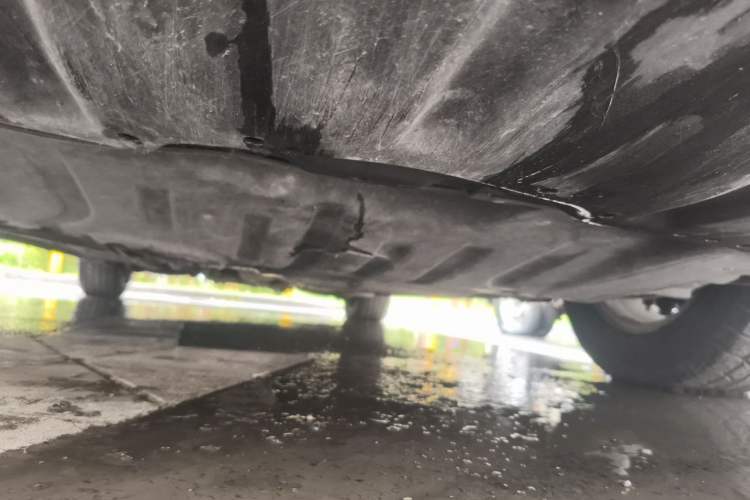 Used Bestune B90 2012 2.0L automatic comfort version Chassis Front