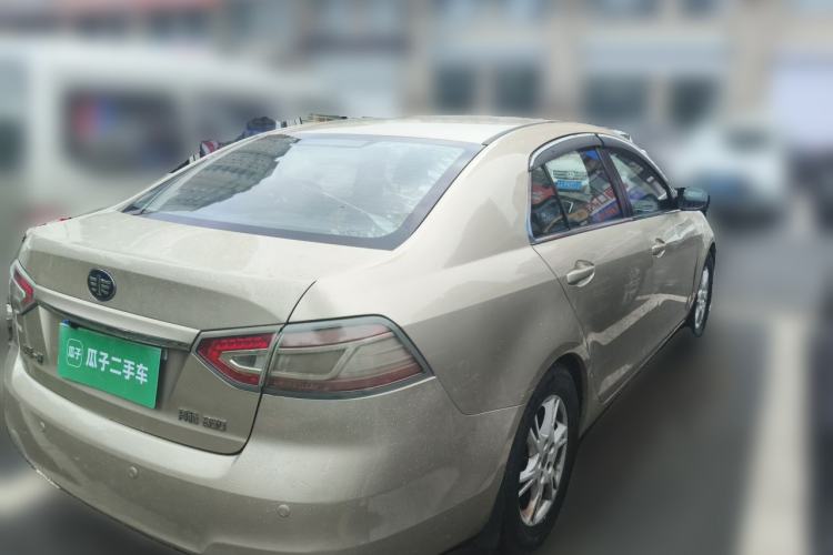 Used Bestune B90 2012 2.0L automatic comfort version Rear Right 45 Deg
