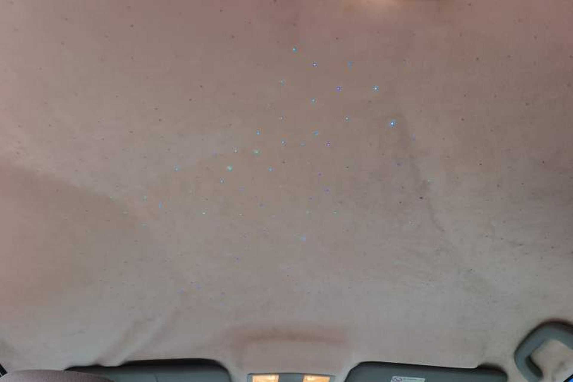 Used Bestune B90 2012 2.0L manual Comfort trim level Headliner