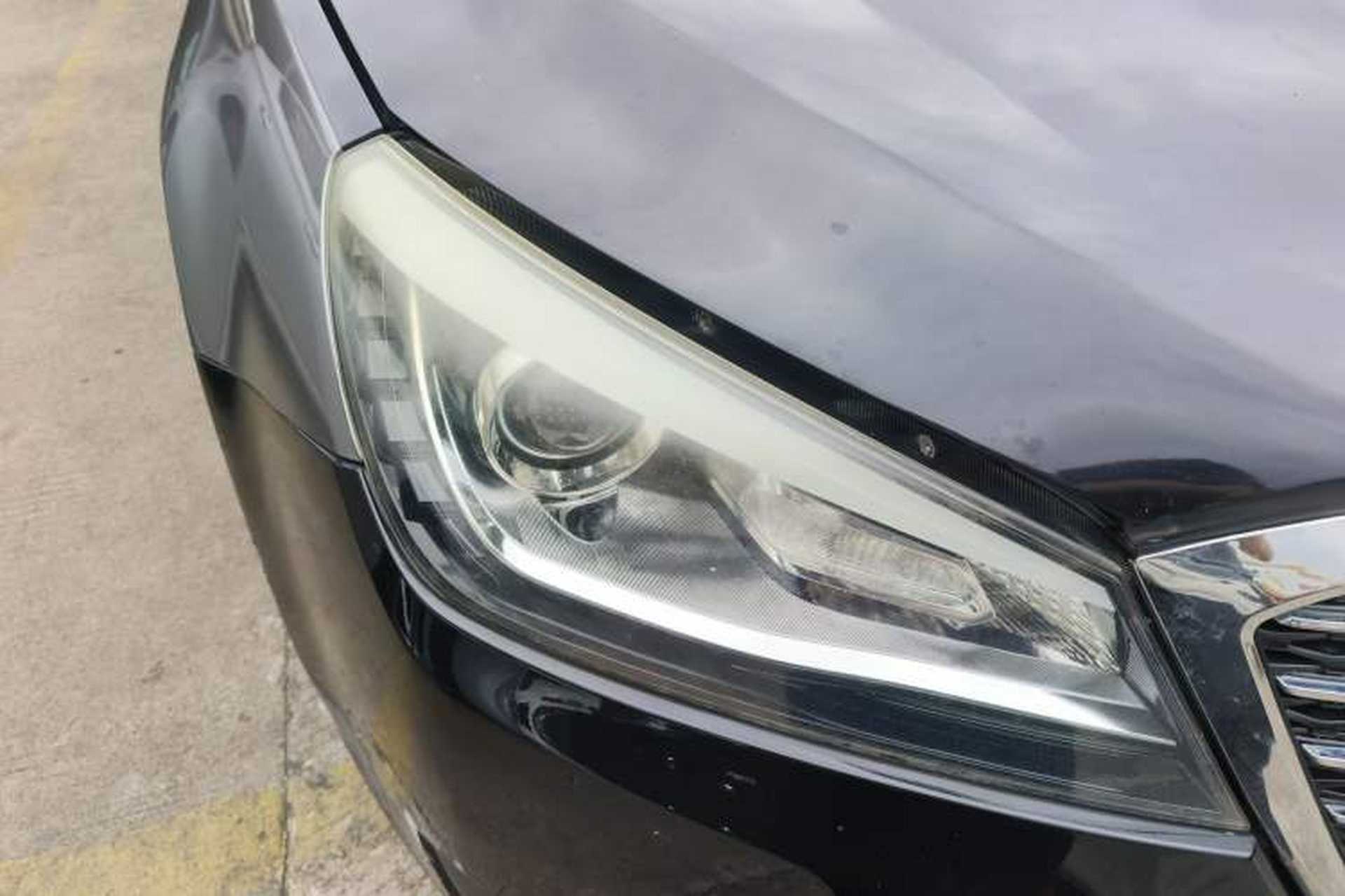 Used Bestune B90 2012 2.0L manual Comfort trim level Right Front Headlight
