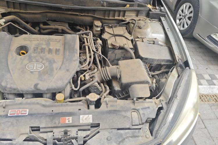 Used Bestune B90 2012 2.0L manual Comfort trim level Engine Bay Left