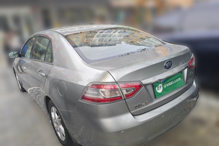 Used Bestune B90 2012 2.0L manual Comfort trim level Rear Left 45 Deg