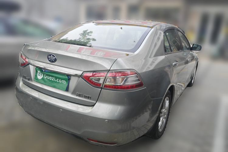 Used Bestune B90 2012 2.0L manual Comfort trim level Rear Right 45 Deg
