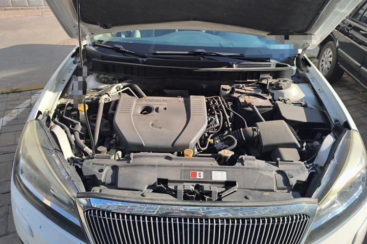Used Bestune B90 2012 2.0L Automatic Luxury Edition Engine Bay