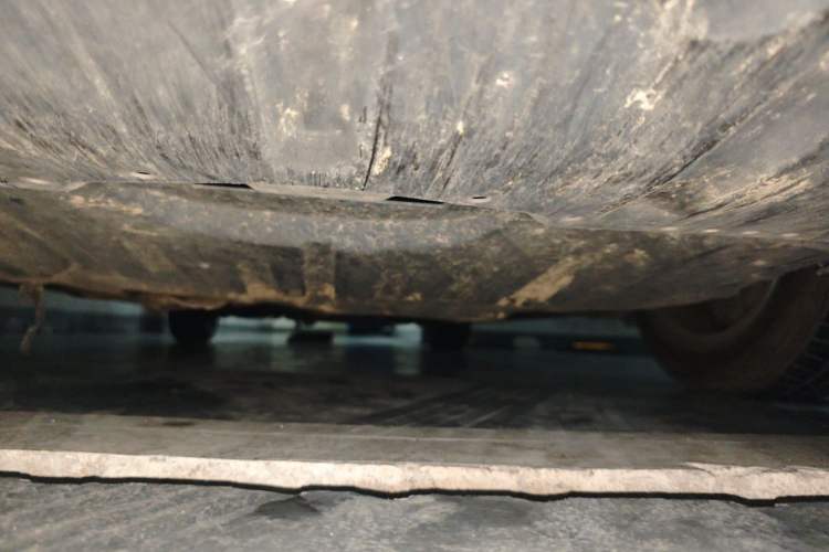 Used Bestune B90 2014 1.8T Automatic Flagship Model Chassis Front