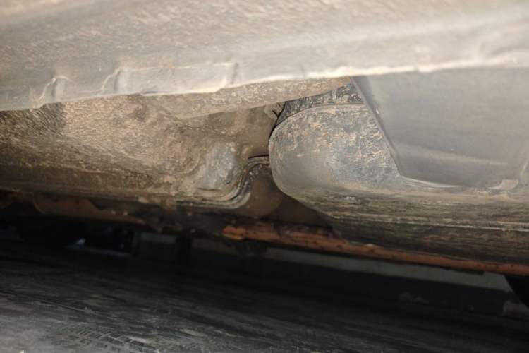 Used Bestune B90 2014 1.8T Automatic Flagship Model Chassis Rear Left