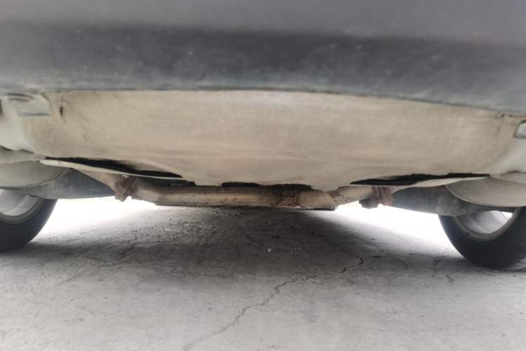 Used Bestune B90 2014 1.8T Automatic Luxury Model Chassis Rear