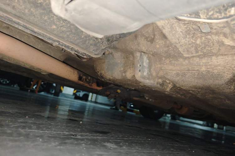 Used Bestune B90 2014 1.8T Automatic Flagship Model Chassis Rear Right