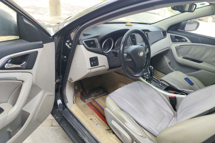 Used Bestune B90 2014 1.8T automatic comfort version Driver Seat