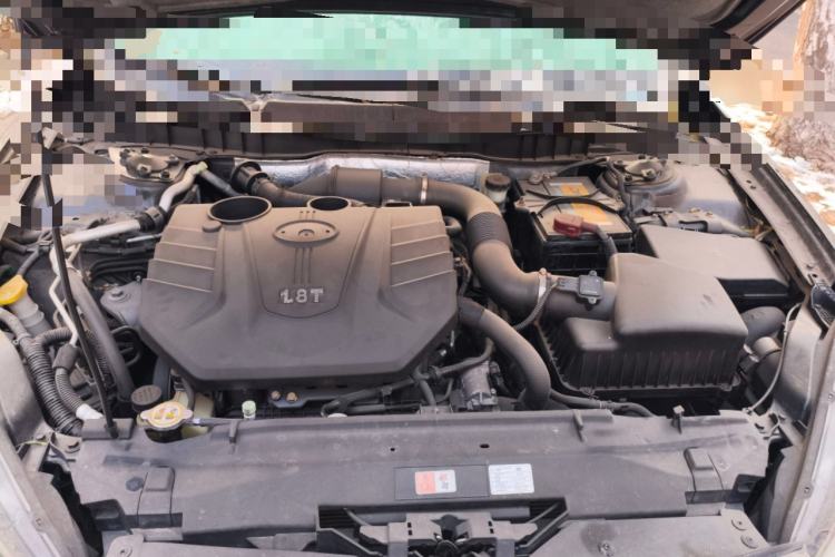 Used Bestune B90 2014 1.8T Automatic Luxury Model Engine Bay