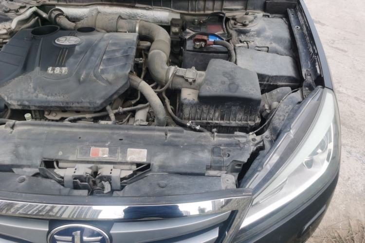 Used Bestune B90 2014 1.8T Automatic Luxury Model Engine Bay Left