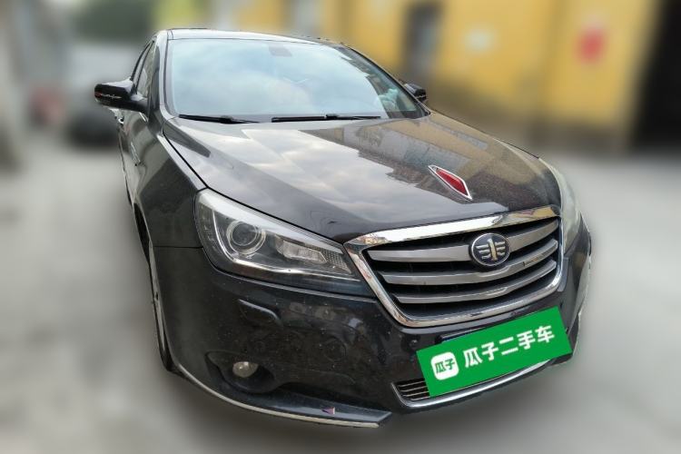 Used Bestune B90 2014 1.8T Automatic Luxury Model Front Right 45 Deg