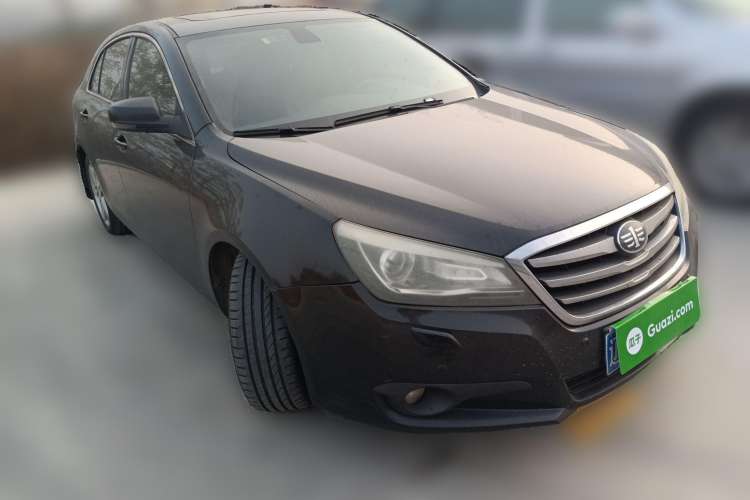 Used Bestune B90 2014 1.8T Automatic Luxury Model Front Right 45 Deg