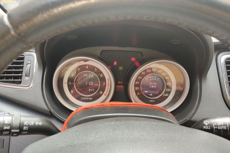 Used Bestune B90 2014 1.8T Automatic Luxury Model Instrument Cluster