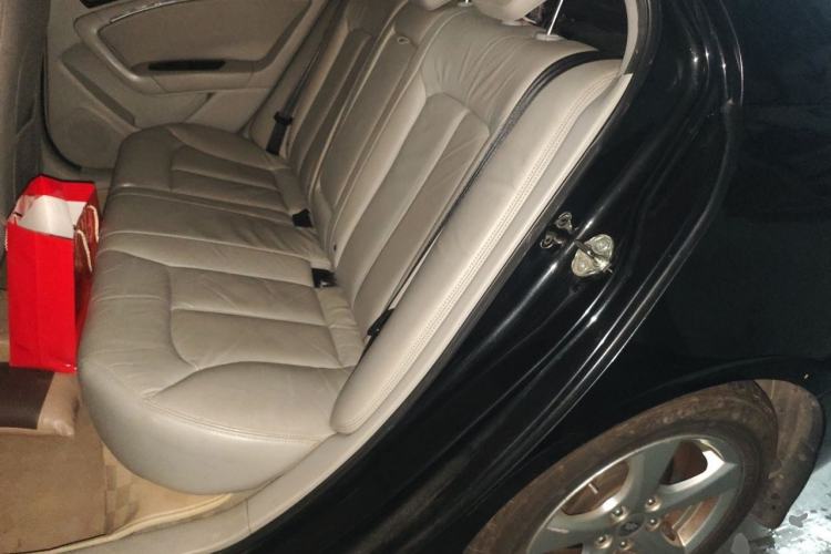 Used Bestune B90 2014 1.8T Automatic Flagship Model Left Rear Seat