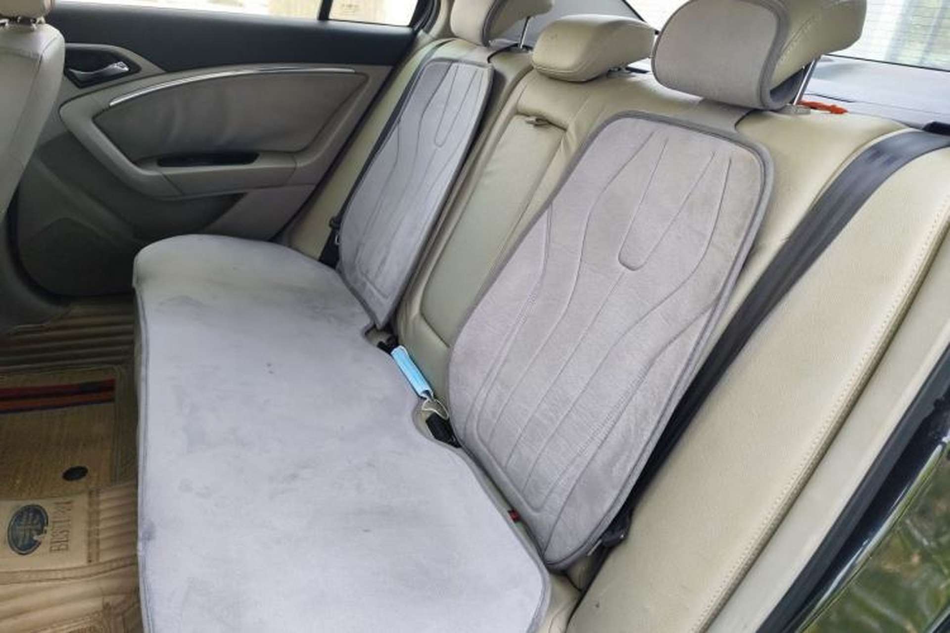 Used Bestune B90 2014 1.8T automatic comfort version Left Rear Seat