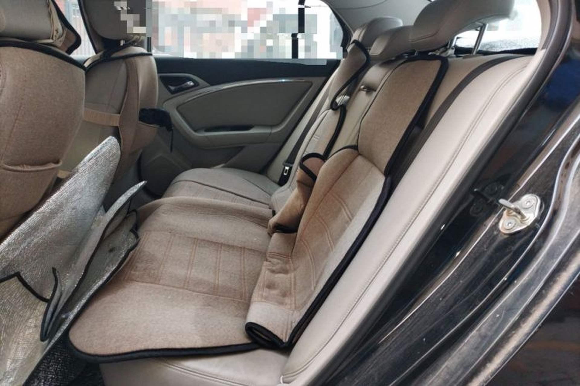 Used Bestune B90 2014 2.0T automatic luxury version Left Rear Seat