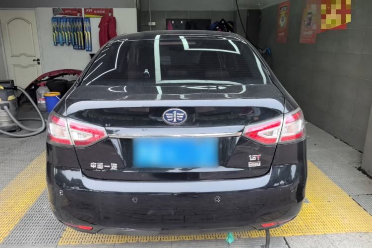 Used Bestune B90 2014 1.8T Automatic Luxury Model Rear