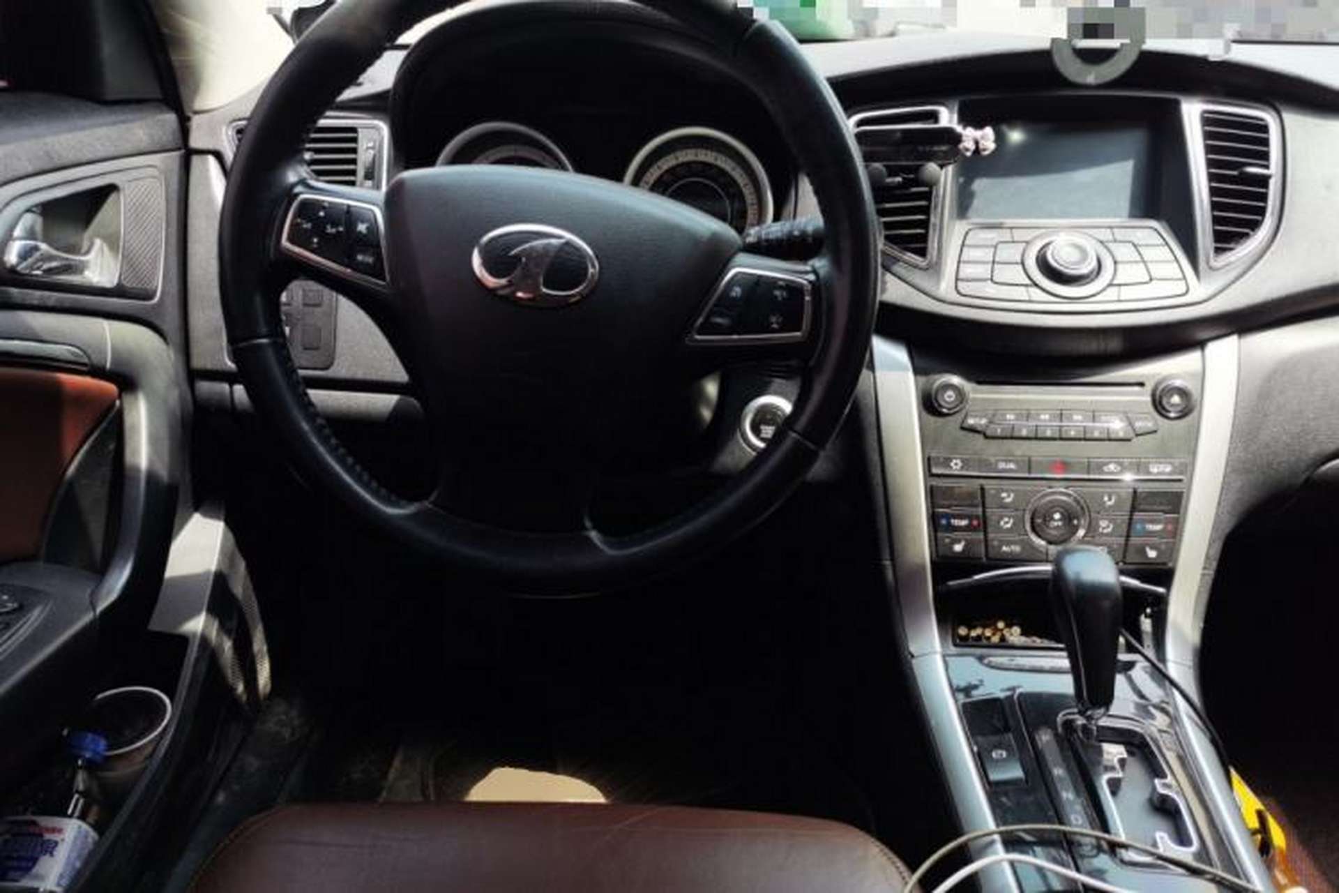 Used Bestune B90 2014 1.8T Automatic Luxury Model Steering Wheel