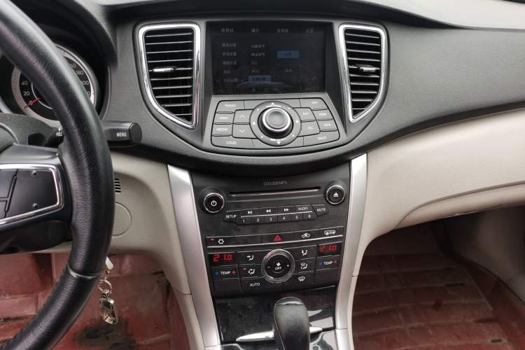 Used Bestune B90 2014 1.8T automatic comfort version Audio And AC Panel