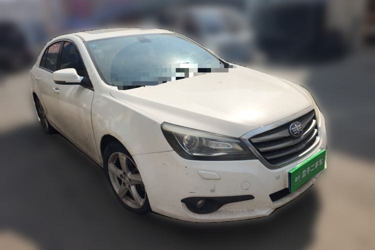 Used Bestune B90 2014 1.8T Automatic Luxury Model Front Right 45 Deg