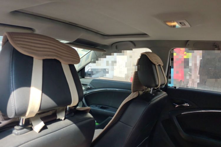Used Bestune B90 2014 1.8T Automatic Luxury Model Headliner