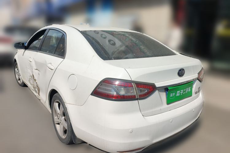 Used Bestune B90 2014 1.8T Automatic Luxury Model Rear Left 45 Deg