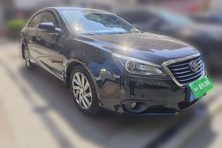 Used Bestune B90 2016 10th Anniversary Edition 1.8T Automatic Luxury Model Front Right 45 Deg