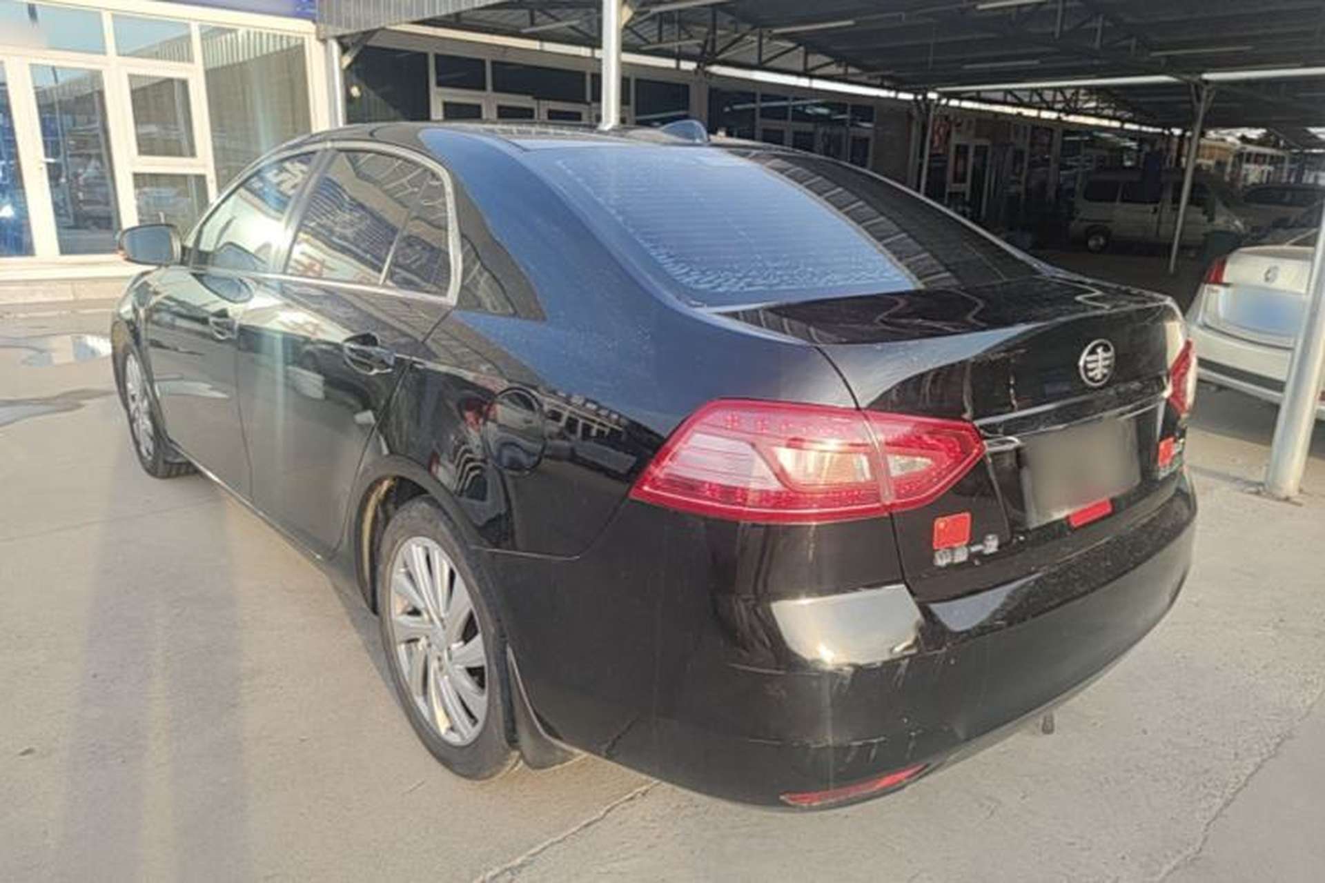 Used Bestune B90 2016 10th Anniversary Edition 1.8T Automatic Prestige Model Rear Left 45 Deg