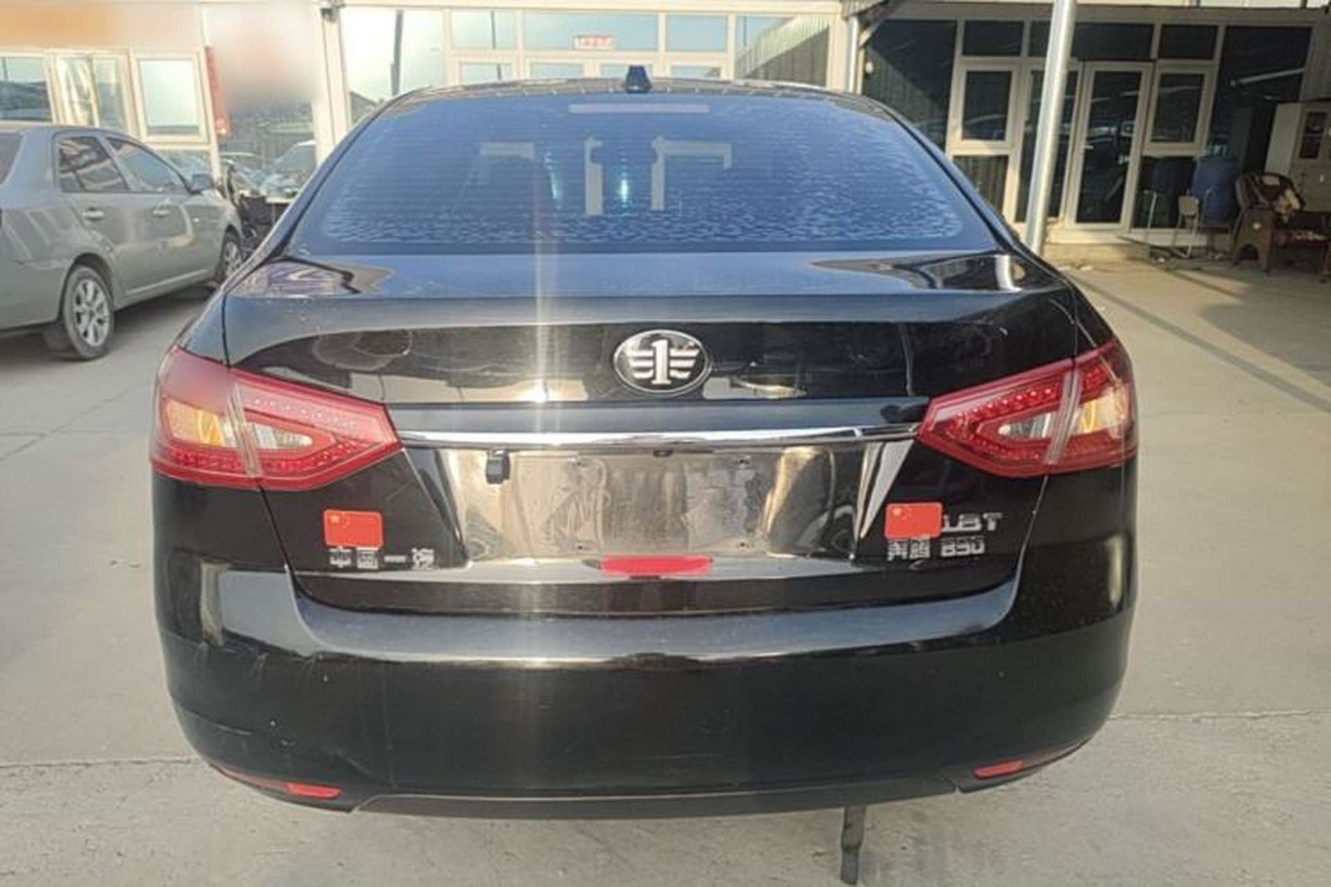 Used Bestune B90 2016 10th Anniversary Edition 1.8T Automatic Prestige Model Rear