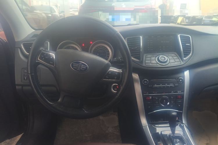 Used Bestune B90 2016 10th Anniversary Edition 1.8T Automatic Luxury Model Steering Wheel