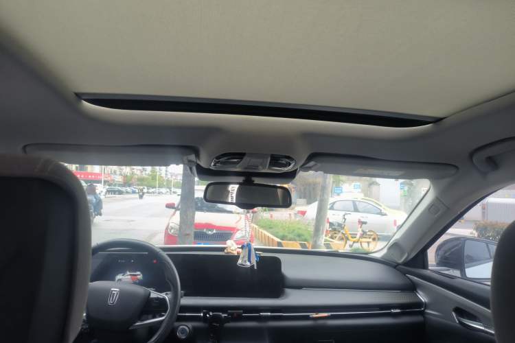 Used Bestune E01 2020 Gravitational Wave Model Headliner