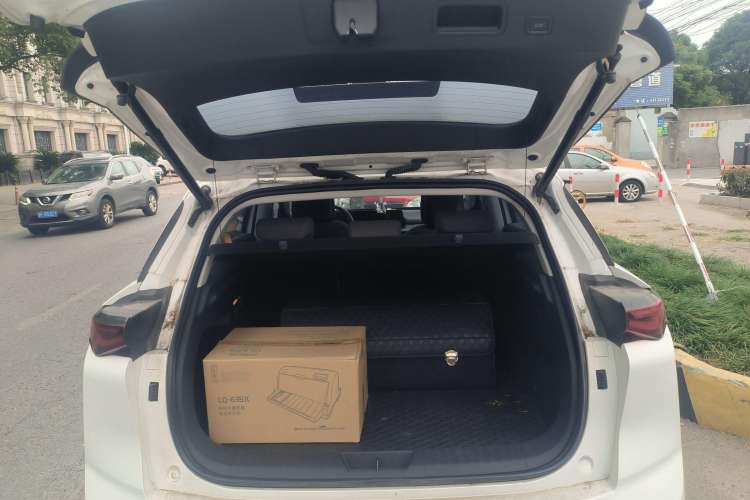 Used Bestune E01 2020 Gravitational Wave Model Trunk