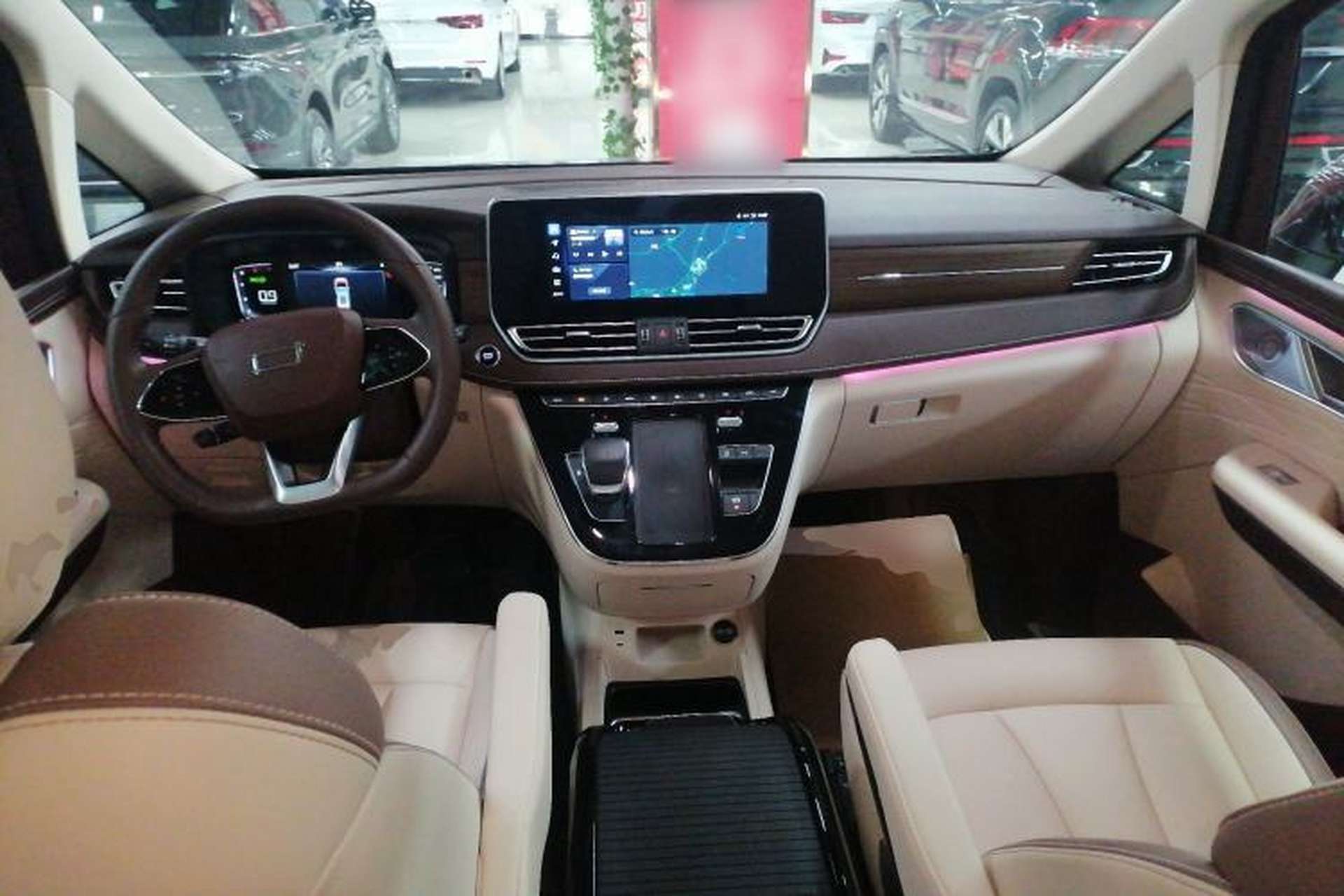 Used Bestune M9 2023 2.0T Ultimate Edition Center Console