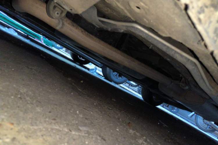 Used Bestune M9 2023 2.0T Ultimate Edition Chassis Front Left