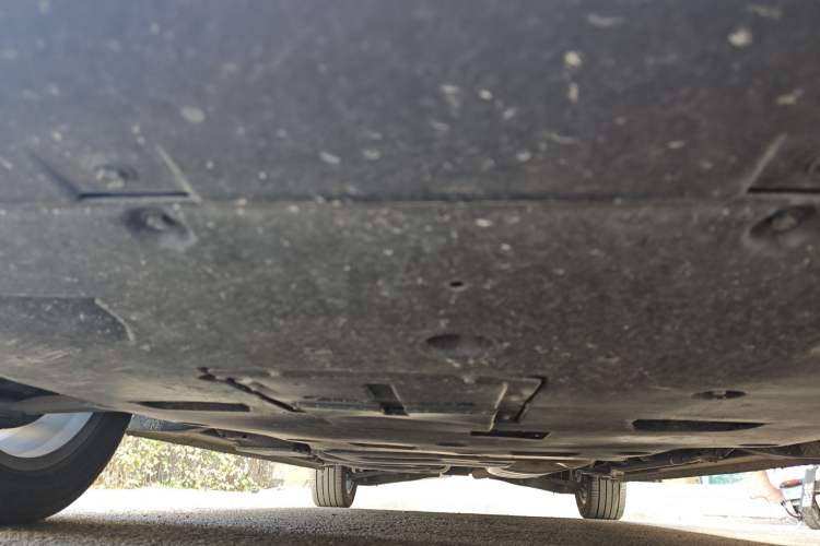 Used Bestune M9 2023 2.0T Ultimate Edition Chassis Front